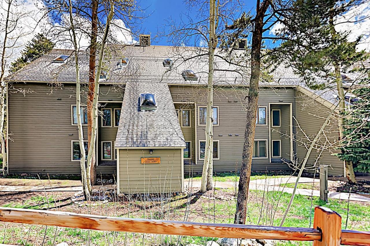 The Pines Condos 基斯通 外观 照片